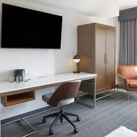 Courtyard Boston-South Boston Hotel Bagian luar foto