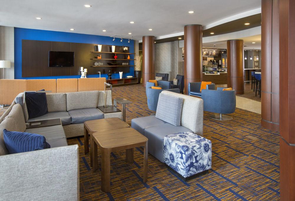 Courtyard Boston-South Boston Hotel Bagian luar foto
