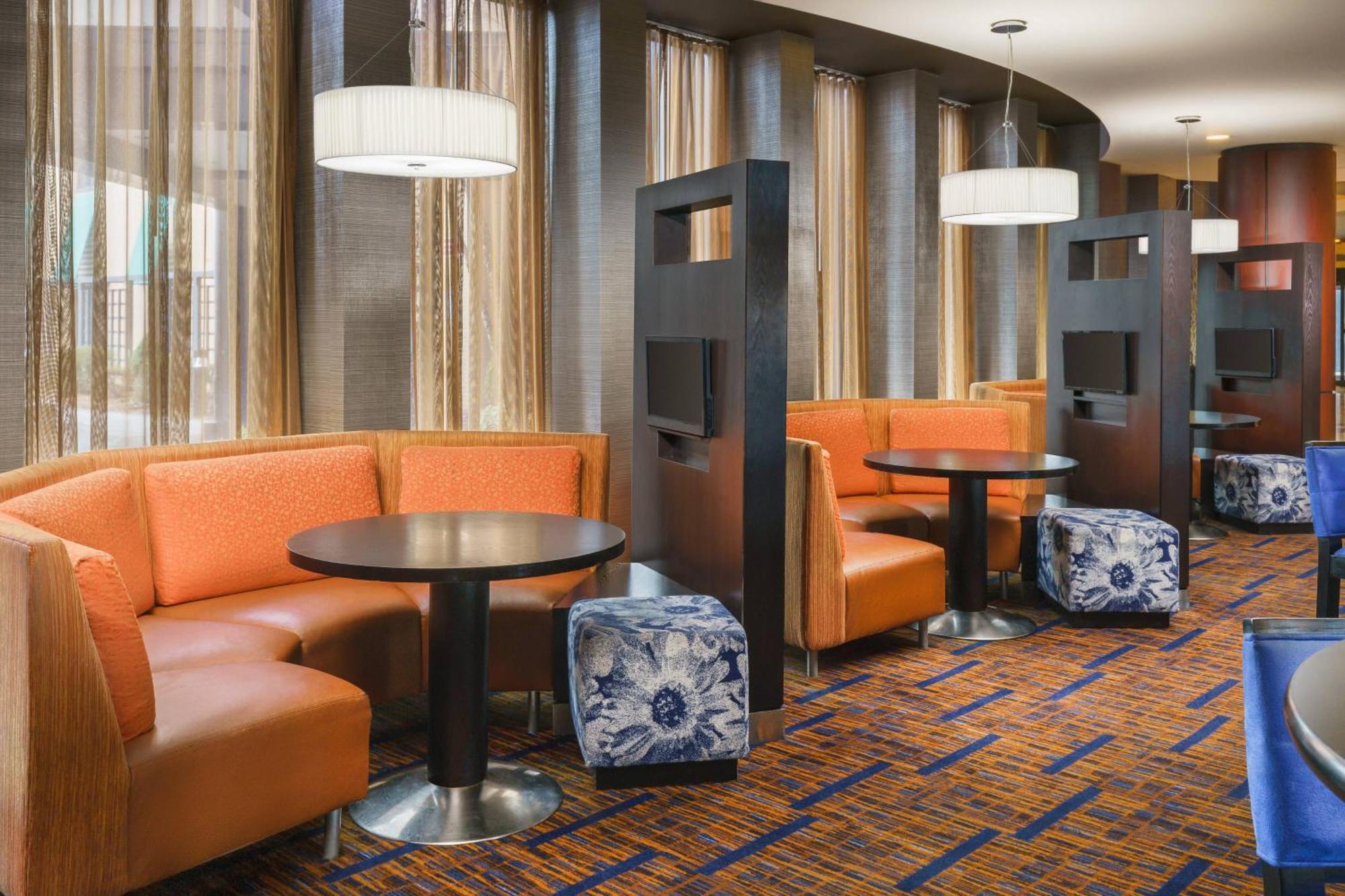 Courtyard Boston-South Boston Hotel Bagian luar foto
