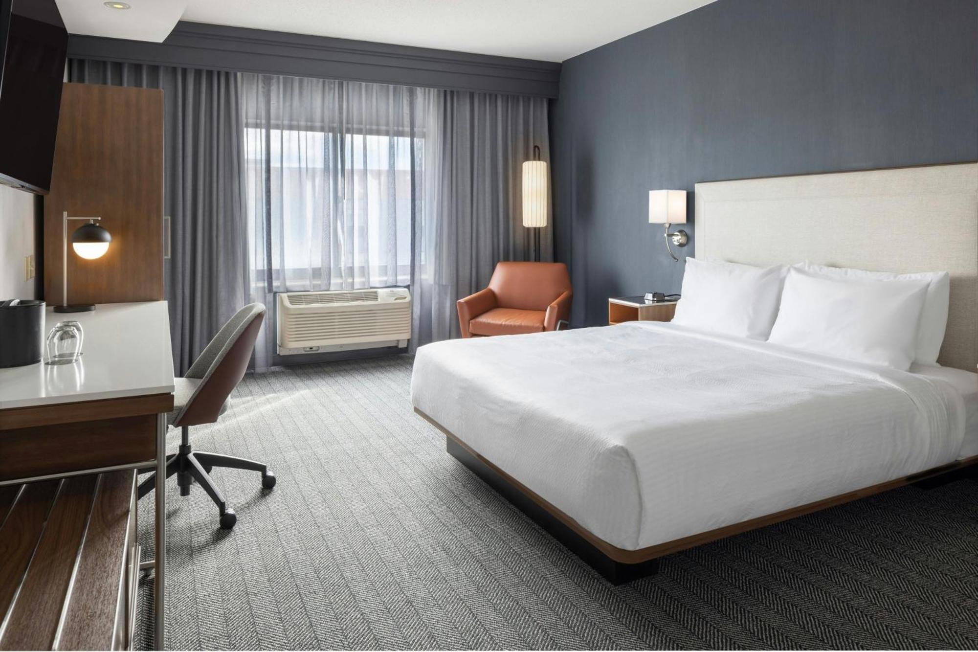 Courtyard Boston-South Boston Hotel Bagian luar foto