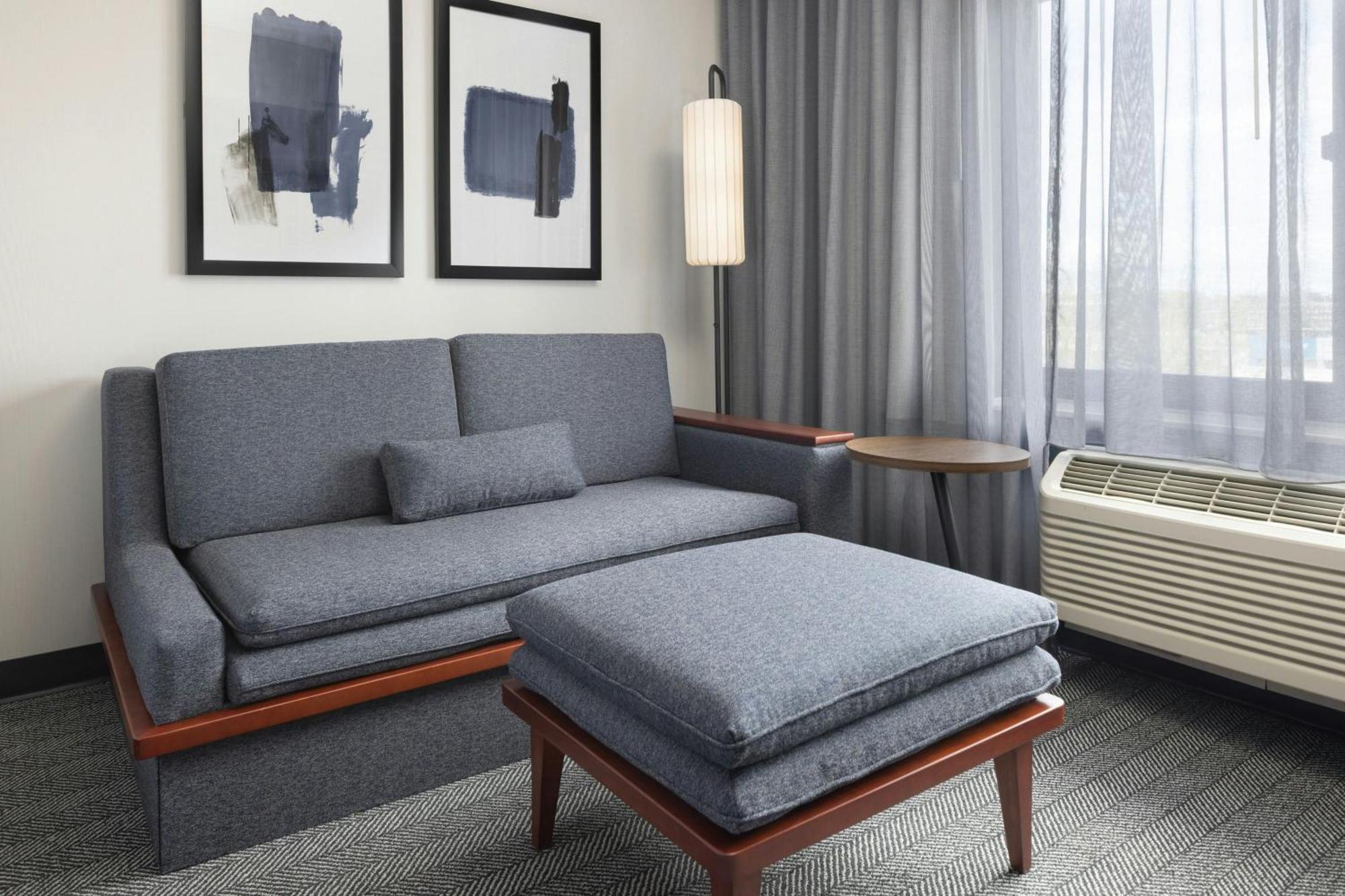 Courtyard Boston-South Boston Hotel Bagian luar foto